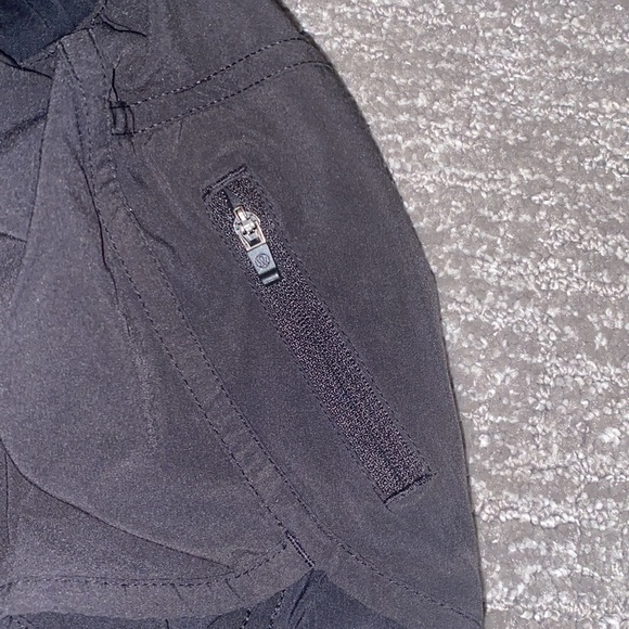 Lululemon shorts - Picture 4 of 4